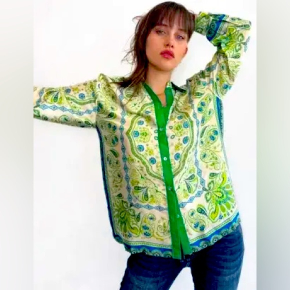Zara Satin Printed Paisley Floral Button Up Collared Shirt Size Large like new!